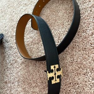 Tory Burch Black/Tan reversible with Gold Belt